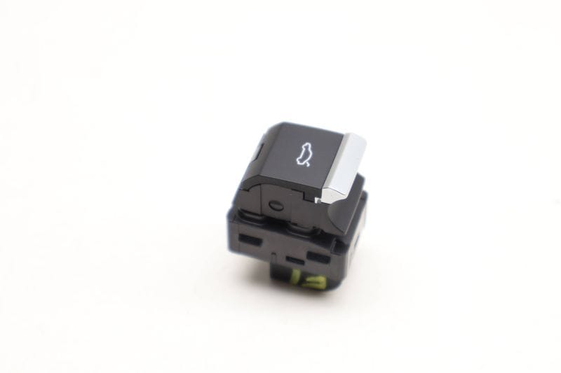 Trunk Release Switch 4M0959831A — Used (SKU 610628)