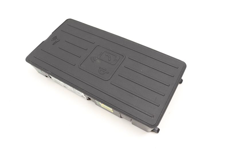 Wireless Charging Control Module 4K0035502B — Used (SKU 606680)
