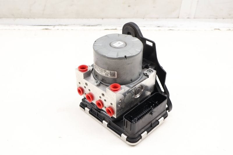ABS Pump / Module Unit 5Q0614517GA — Used (SKU 620122)