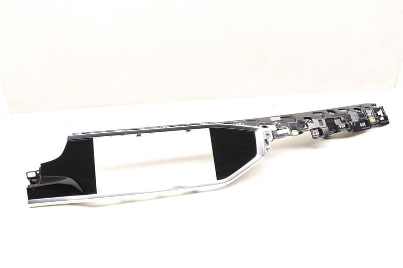 Center Dash Trim / LCD Screen Bezel 83B853190A — Used (SKU 534704)