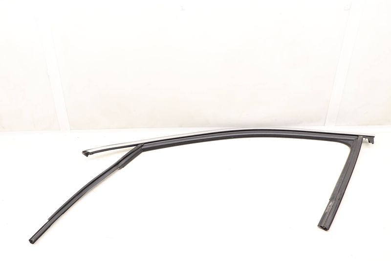 Door Window Glass Channel / Seal 83A837431 — Used (SKU 535037)