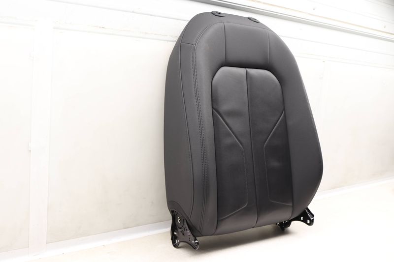 Upper Seat Backrest Cushion Assembly 83A881805A — Used (SKU 534588)