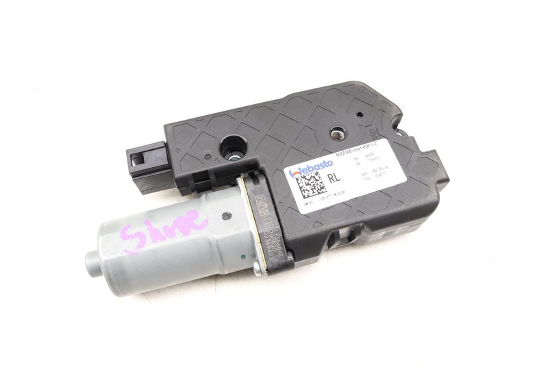 Sunroof / Sun Roof Motor 3G5877795 — Used (SKU 534878)