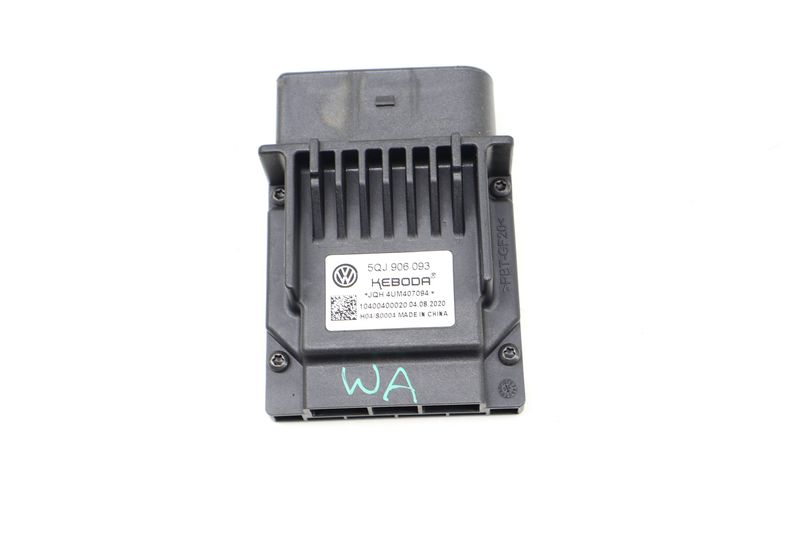 Fuel Pump Delivery Control Module 5QJ906093 — Used (SKU 619922)