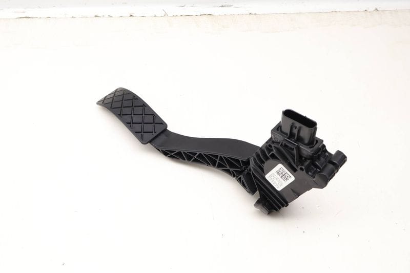 Gas Pedal / Accelerator Module 5Q1723503L — Used (SKU 620084)