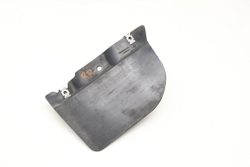 Wheel Spoiler / Mud Flap 83A853834 — Used (SKU 620098)