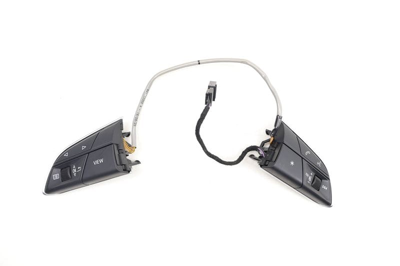 Steering Wheel Control Switch / Button Set 4M8951523 — Used (SKU 619882)