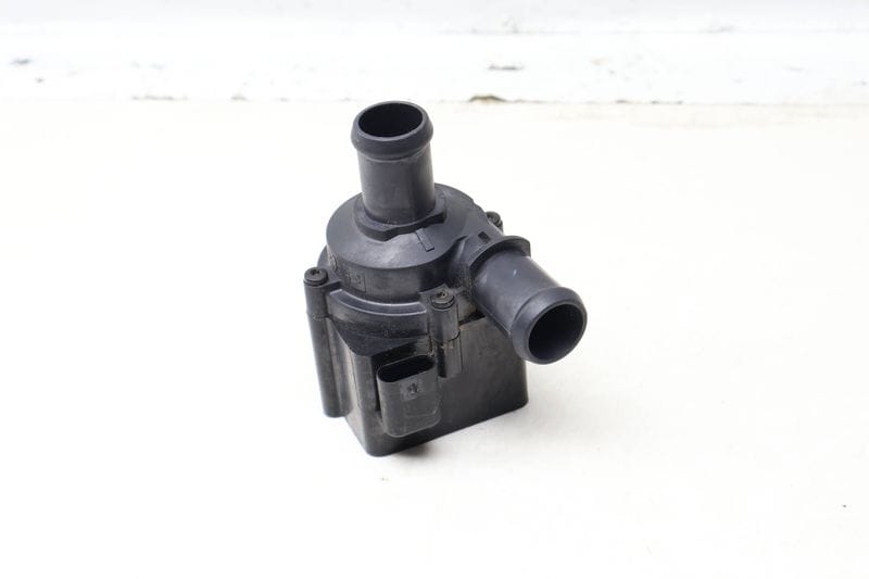 Auxiliary Coolant / Water Pump 06H121601N — Used (SKU 670546)
