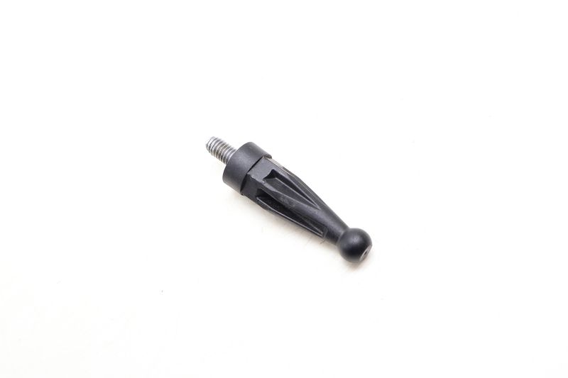 Engine Cover Ball Pin WHT005404 — Used (SKU 655603)