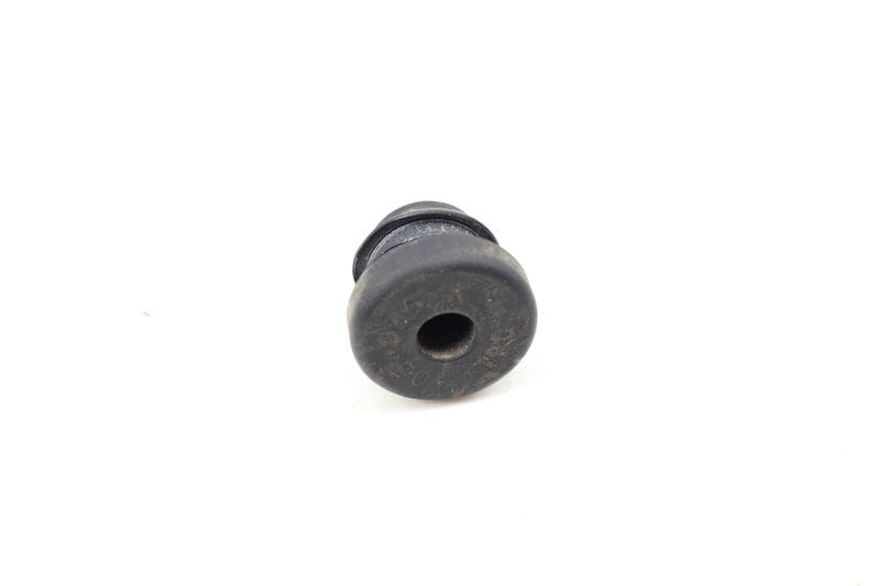 Engine Oil Pan Cap / Plug 06L103035A — Used (SKU 655550)