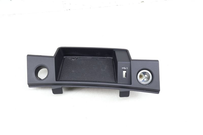 Center Console Storage Bin / Tray 80B864131A — Used (SKU 655239)