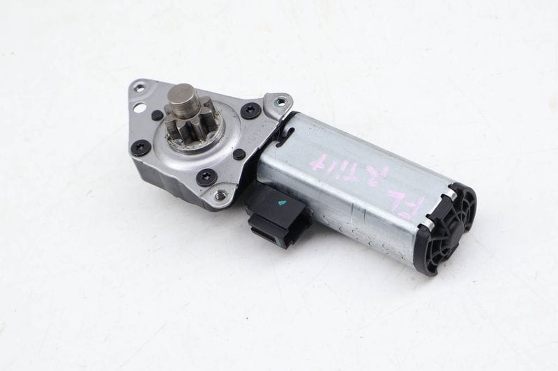 Rear Tilt / Height Seat Motor 3QF959111A — Used (SKU 670434)