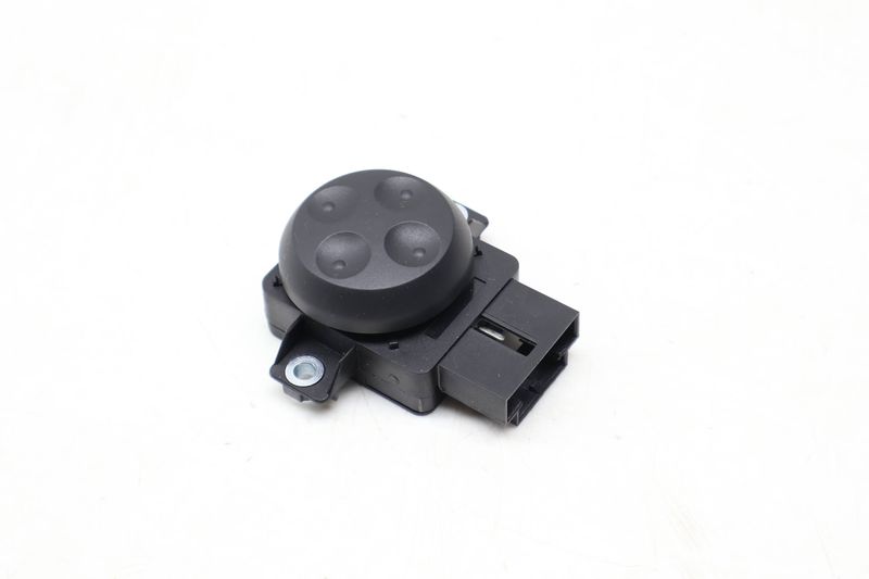 Lumbar Seat Switch 8E0959777A — Used (SKU 670703)