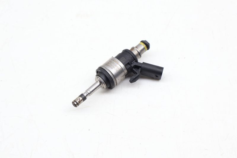Fuel Injector 06Q906036A — Used (SKU 670577)