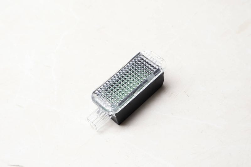 Interior LED Light 8J0947409 — Used (SKU 655384)