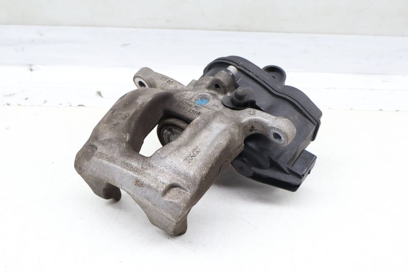 Brake Caliper 80A615403D — Used (SKU 670473)