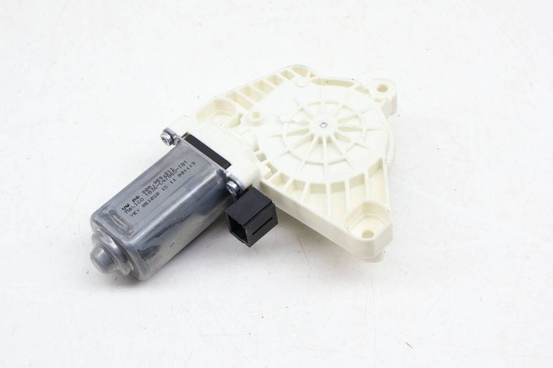 Power Window Motor 80A959811 — Used (SKU 670440)