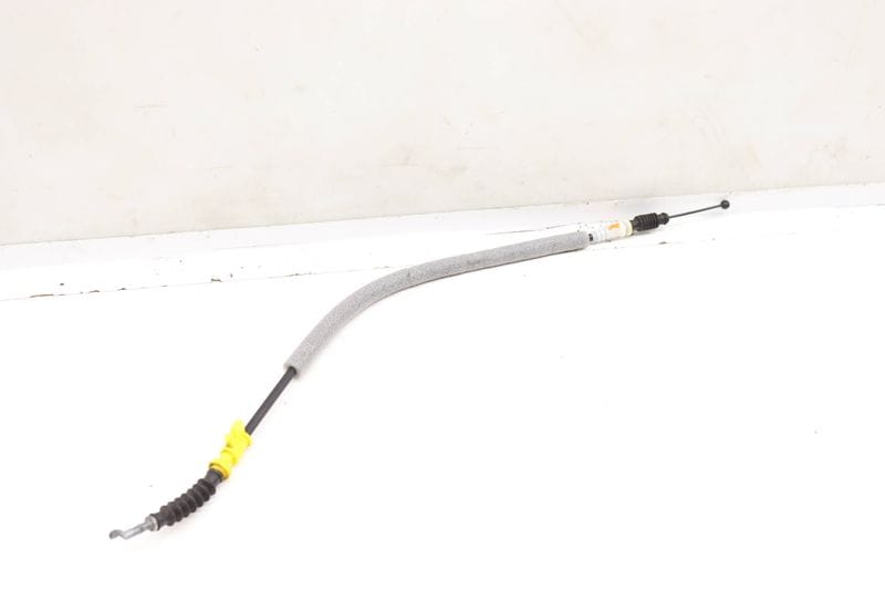 Exterior Door Handle Release / Bowden Cable 4M0837099A — Used (SKU 587212)