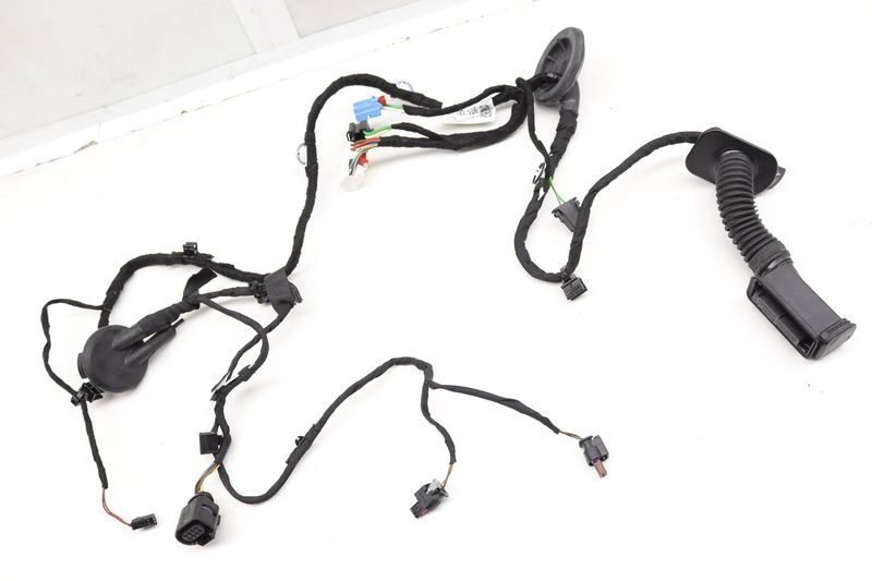 Door Wire / Wiring Harness 4M0971687HS — Used (SKU 587610)