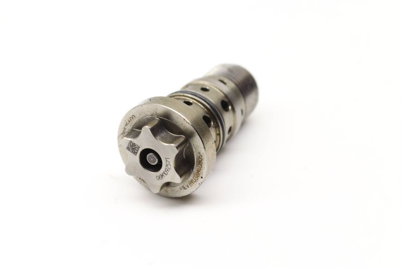 Engine Cam / Camshaft Oil Control Valve 06M109257T — Used (SKU 568918)