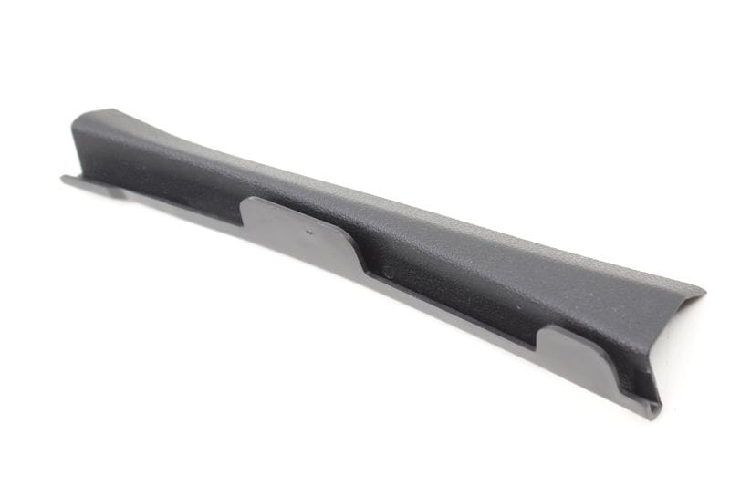 Center A Pillar Trim / Panel 8W8868204A — Used (SKU 568677)