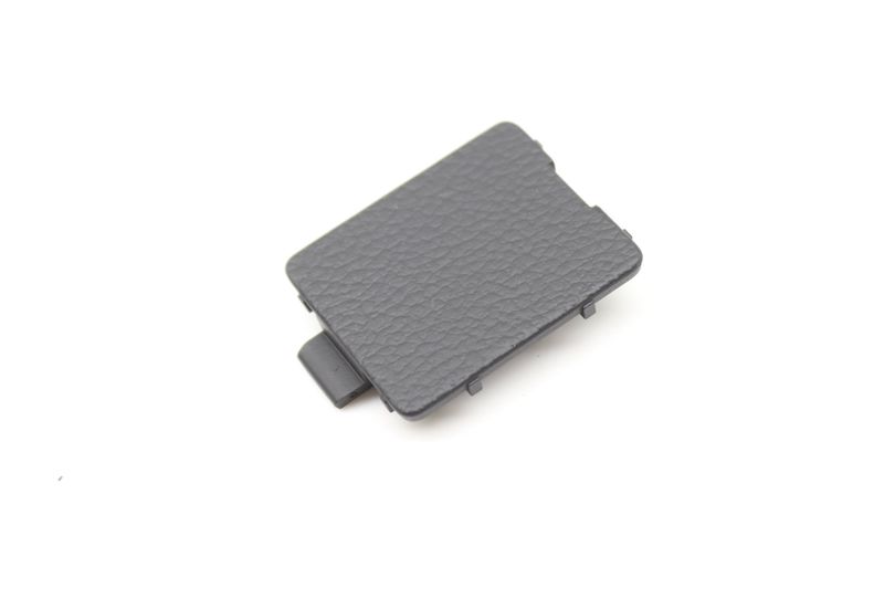 Center Console Screw Cap / Cover 8W0863274 — Used (SKU 568820)