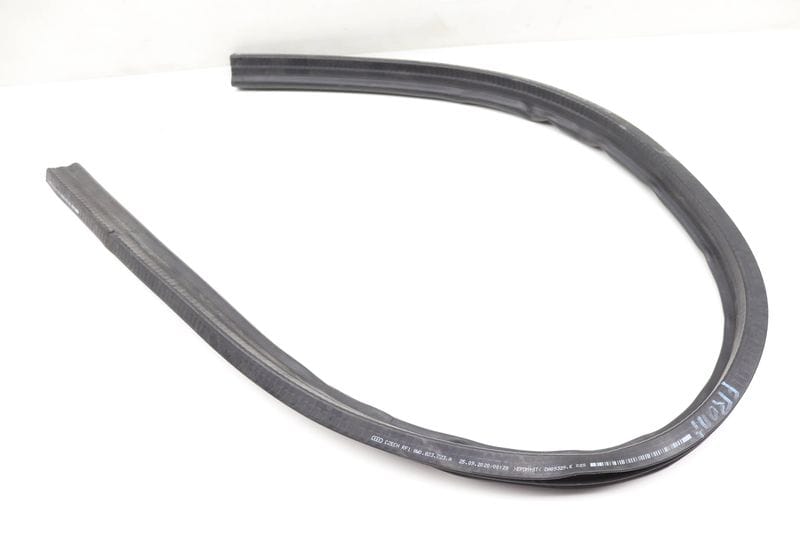 Rain Tray Seal / Hood Weather Stripping 8W0823723A — Used (SKU 568957)