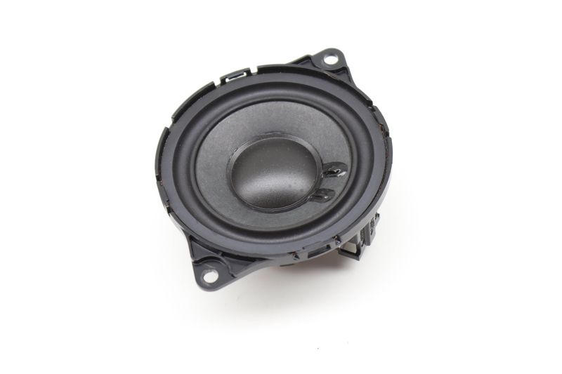 Deck / Shelf Speaker 8W8035454 — Used (SKU 568713)