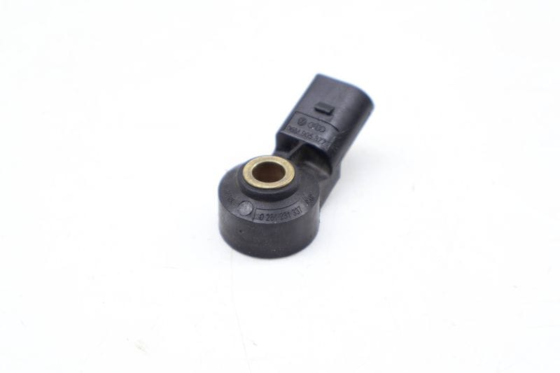Engine Knock Sensor 06M905377 — Used (SKU 676521)