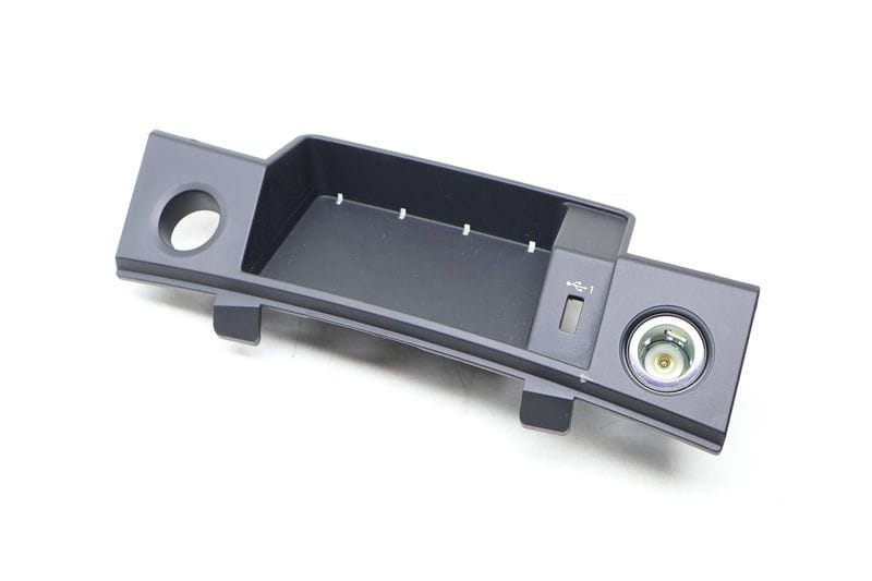 Center Console Storage Bin / Tray 80B864131A — Used (SKU 676613)