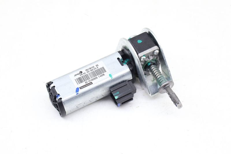 Front Tilt Seat Motor 3QF959247A — Used (SKU 676424)