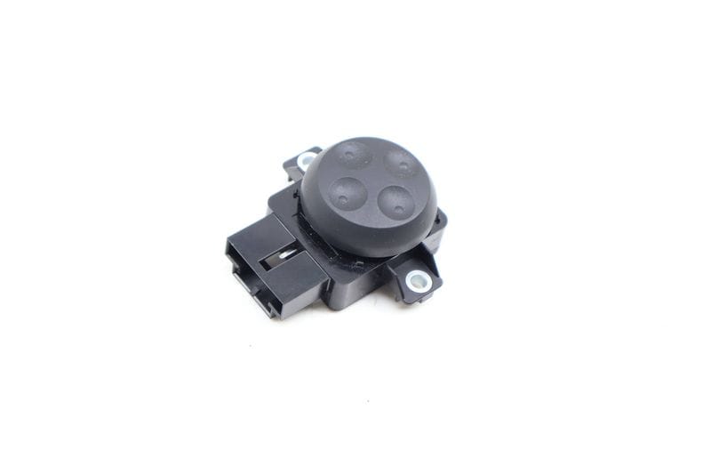 Lumbar Seat Switch 8E0959777A — Used (SKU 676342)