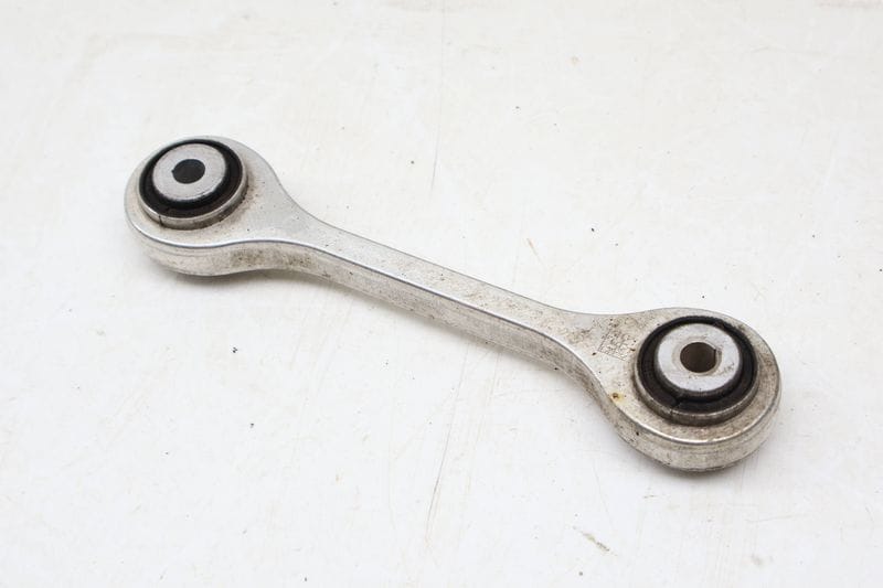 Stabilizer / Sway Bar End Link 4M0411317 — Used (SKU 676820)