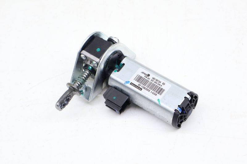 Front Tilt Seat Motor (RAKE) 3QF959248A — Used (SKU 676425)