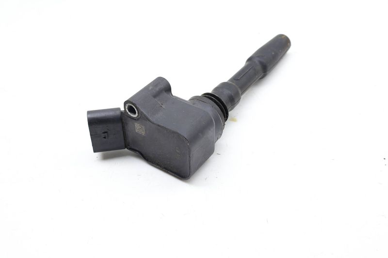 Ignition Coil / Pack 06H905110L — Used (SKU 676497)