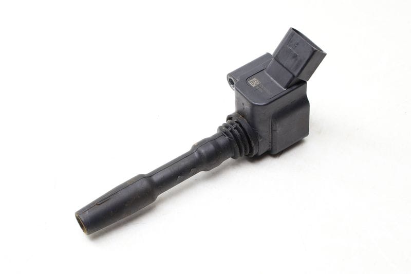 Ignition Coil / Pack 06H905110L — Used (SKU 676583)
