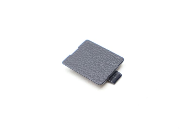 Center Console Screw Cap / Cover 80A863274 — Used (SKU 676352)