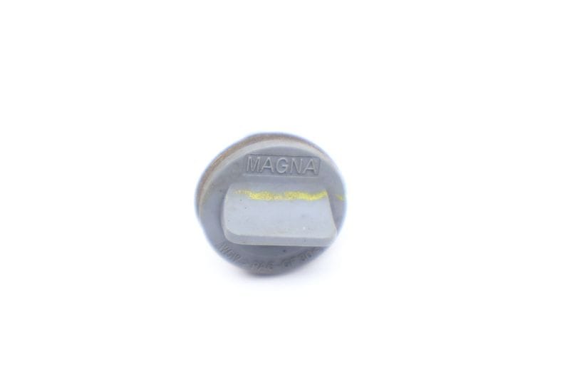 Lower Tail Light Bulb Socket / Holder 80A945221B — Used (SKU 677025)