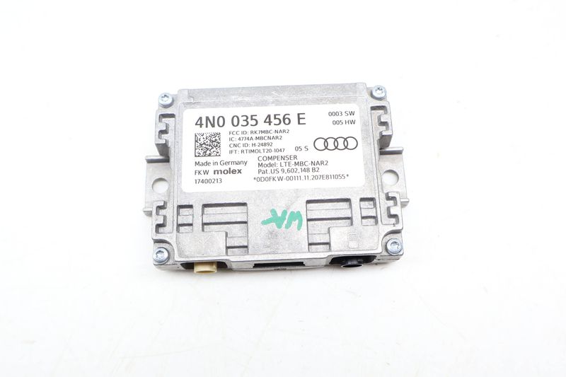 Mobile Phone Amplifier / Amp 4N0035456E — Used (SKU 676465)