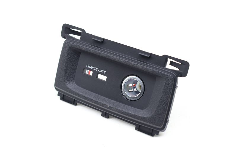 Center Console Power Outlet / Trim 80A863324A — Used (SKU 676609)