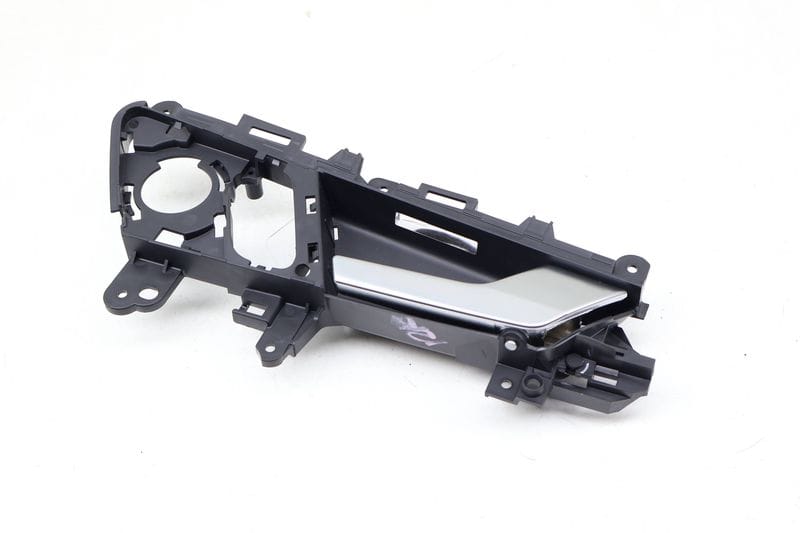 Interior Door Handle / Release 80A839020 — Used (SKU 676621)