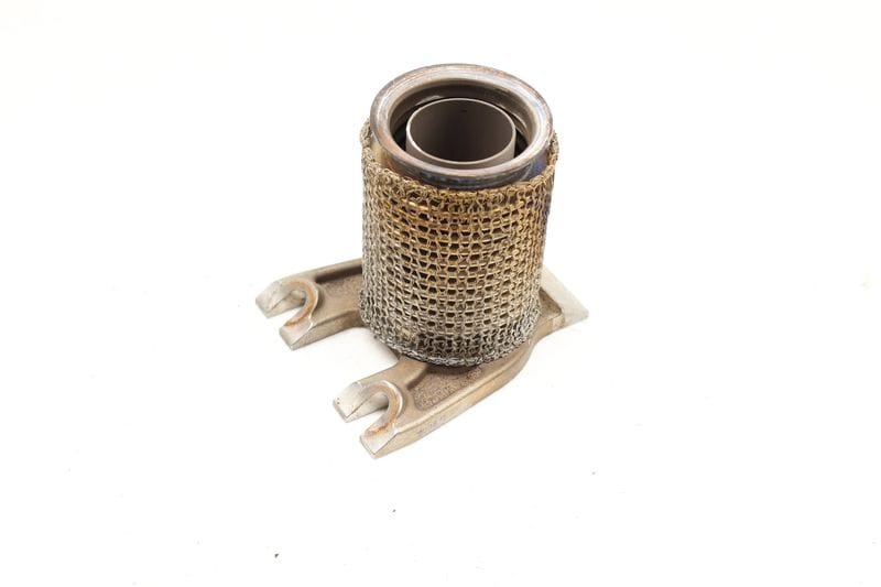 Turbo Intercooler Pipe / Isolator 06M253082F — Used (SKU 676825)