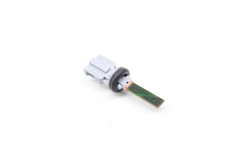 Climate Air Temp / Temperature Sensor 1K0907543E — Used (SKU 701174)