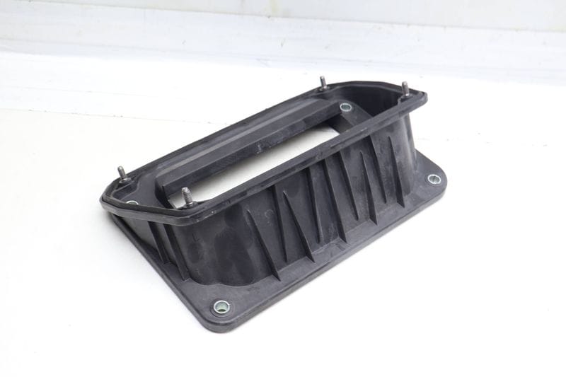 Cowl / Firewall Cover 4M1815237B — Used (SKU 701389)