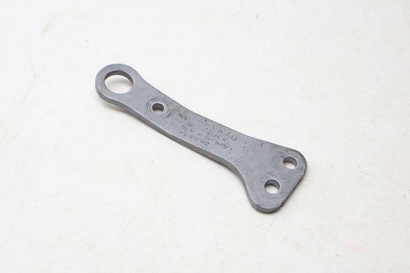 Engine Lifting Mount Bracket 0P2103392 — Used (SKU 701088)