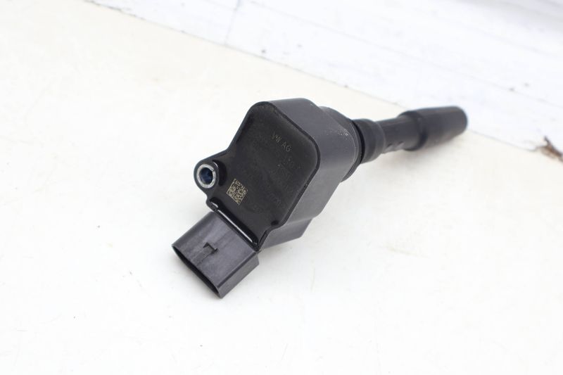 Ignition Coil / Pack 06H905110L — Used (SKU 701156)