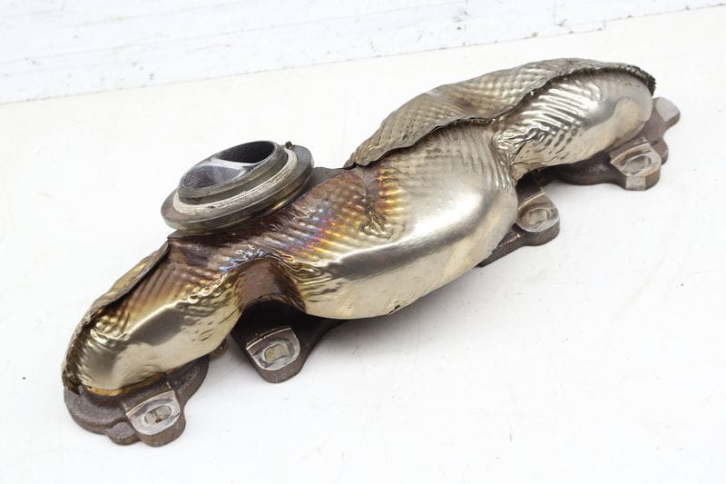 Exhaust Manifold 0P2253033A — Used (SKU 701290)