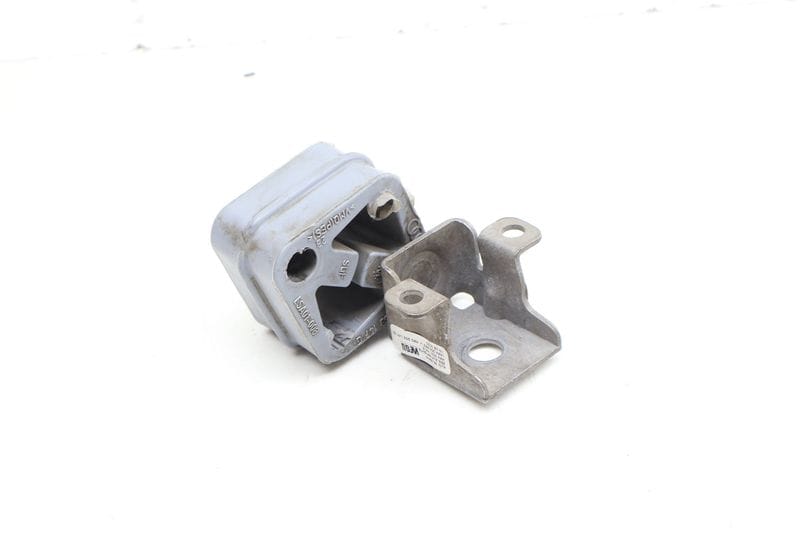 Exhaust Hanger / Mount Bracket 4M4253144E — Used (SKU 701149)
