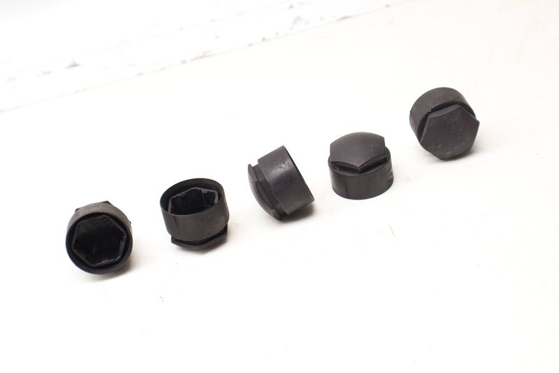 Lug Nut / Bolt Cover / Cap Set (5) 4M0601173E — Used (SKU 701145)