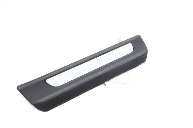 Door Sill / Light Bar 4M0947418 — Used (SKU 700738)